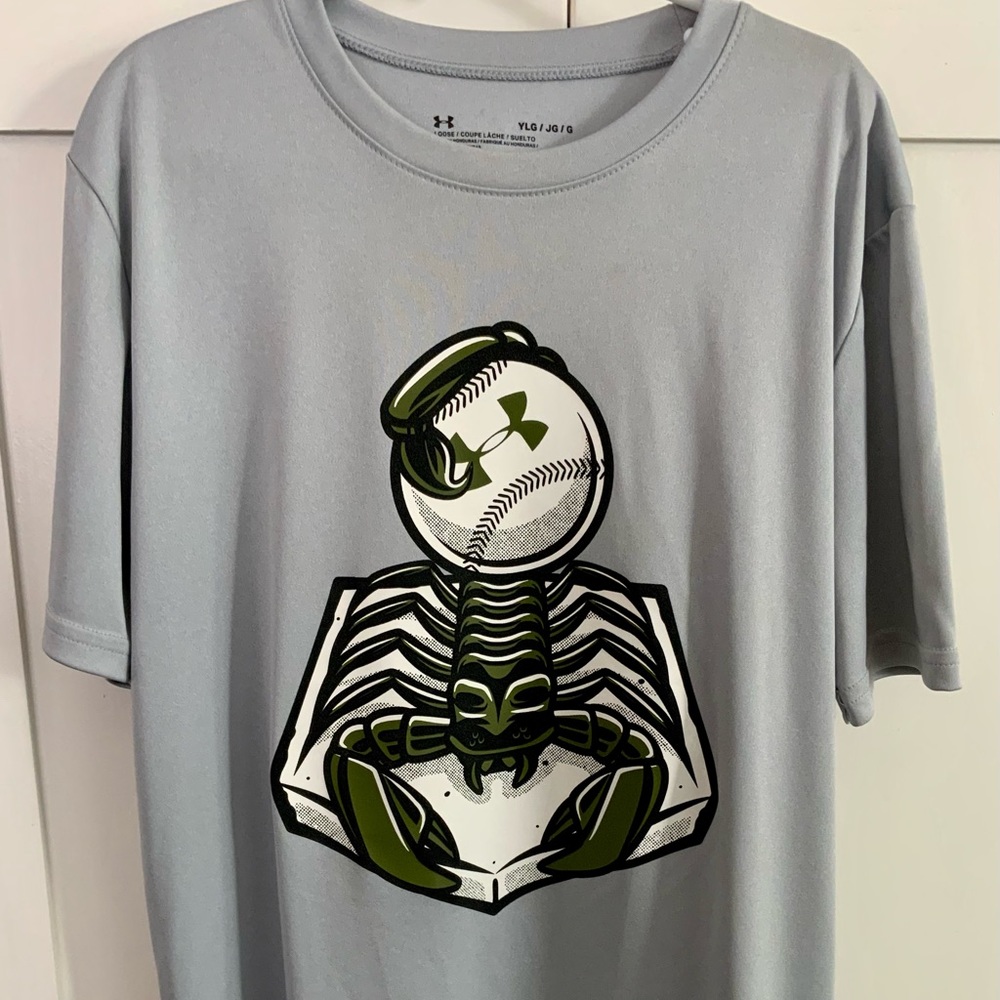 Boy’s Under Armour Athletic Shirt